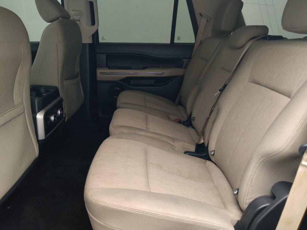 Used 2022 Ford Expedition XLT RWD image 18