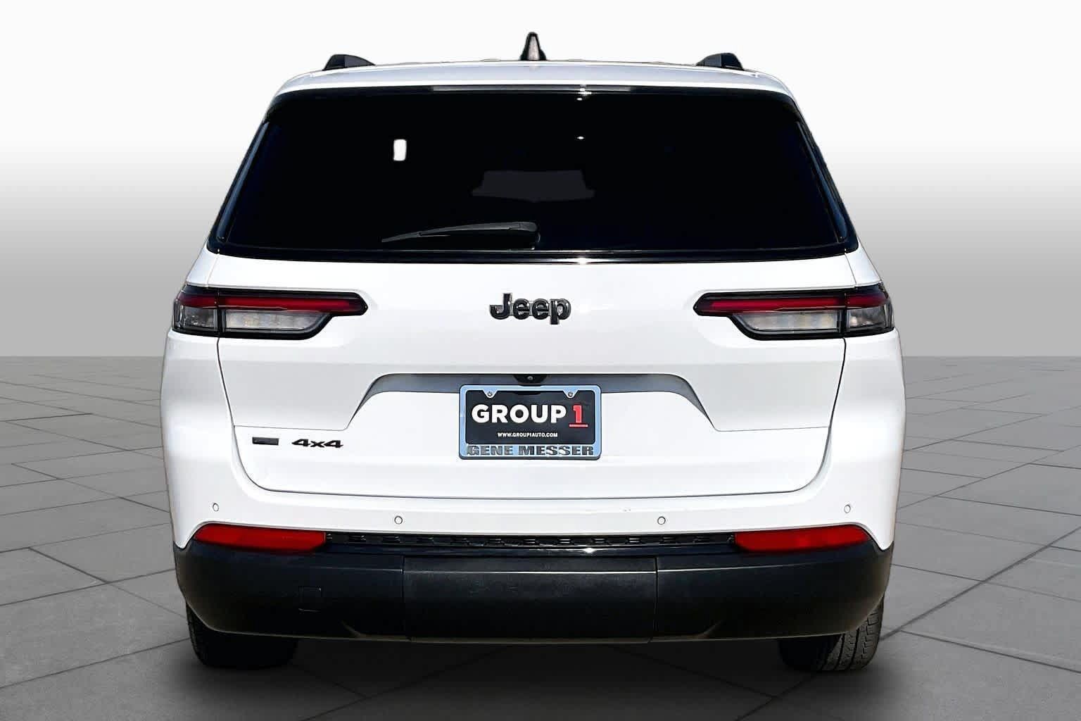 Used 2021 Jeep Grand Cherokee L Laredo AWD/4WD image 5