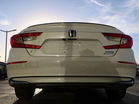 Used 2022 Honda Accord Sport image 10