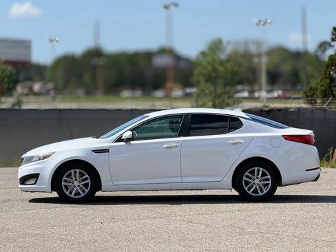Used 2013 Kia Optima LX image 8