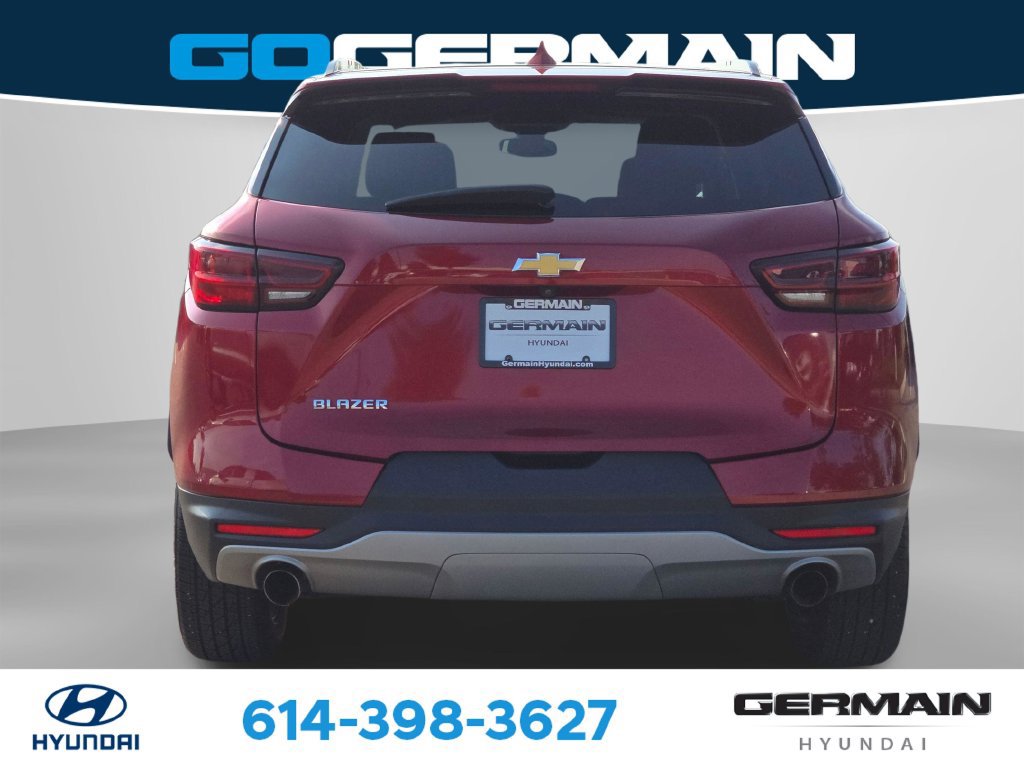 Used 2024 Chevrolet Blazer LT w/ Convenience Package FWD image 9