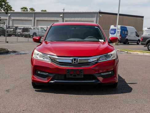 Used 2017 Honda Accord Sport Special Edition image 2
