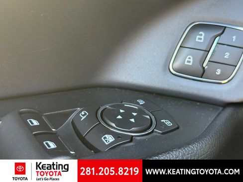 Used 2021 Ford Expedition Max XLT RWD image 15