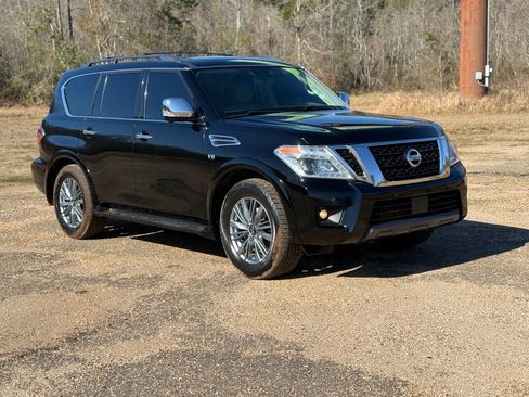 Used 2020 Nissan Armada Platinum w/ Captain's Chairs Package image 7