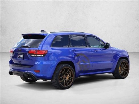 Used 2018 Jeep Grand Cherokee Trackhawk w/ Trailer Tow Group IV AWD/4WD image 5