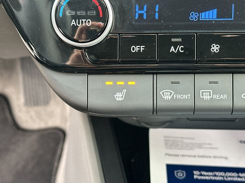 Certified 2024 Hyundai Elantra SEL w/ Convenience Package image 24