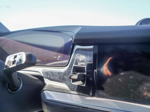 Used 2024 Porsche Cayenne S image 28