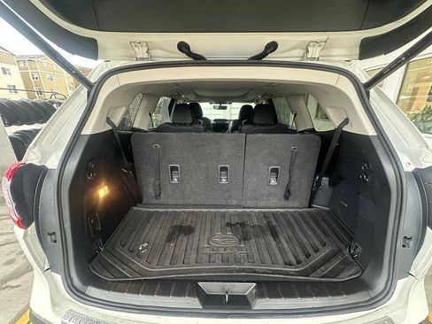 Used 2020 Subaru Ascent Limited w/ Technology Package image 9