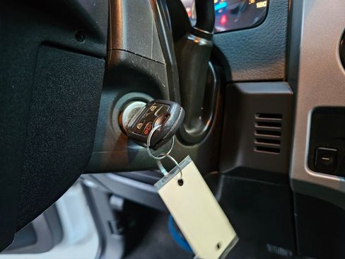 Used 2013 Ford F150 XLT w/ Luxury Equipment Group image 21