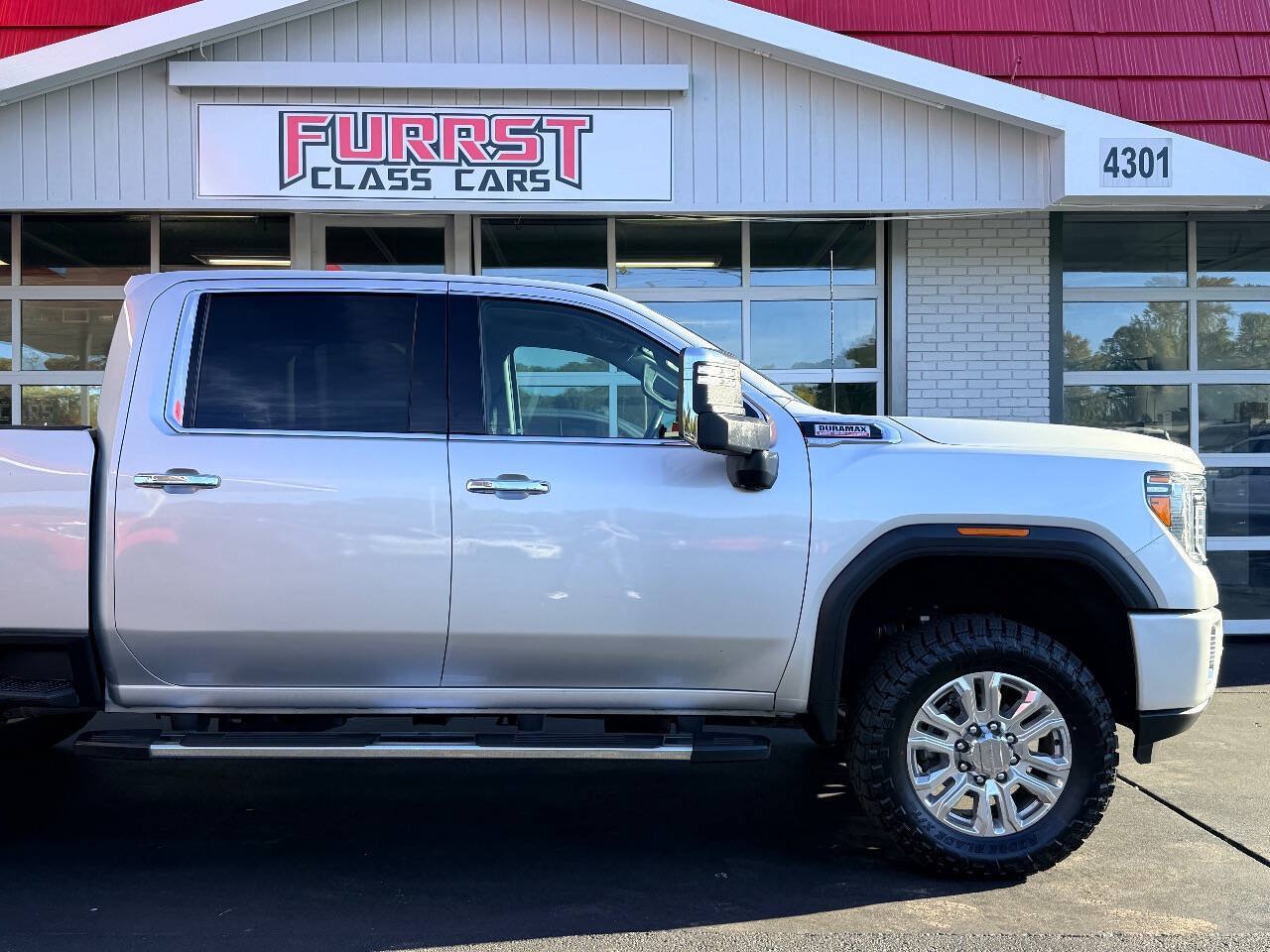 Used 2020 GMC Sierra 2500 Denali w/ Technology Package AWD/4WD image 12