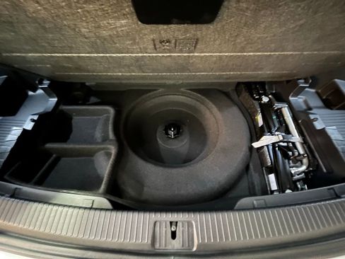 New 2026 Volkswagen Atlas Peak Edition AWD/4WD image 28