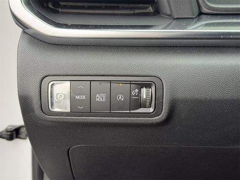 New 2026 GMC Terrain Elevation image 17