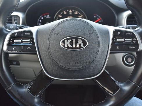 Used 2020 Kia Sorento EX FWD image 22