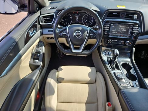 Used 2018 Nissan Maxima 3.5 SL FWD image 11