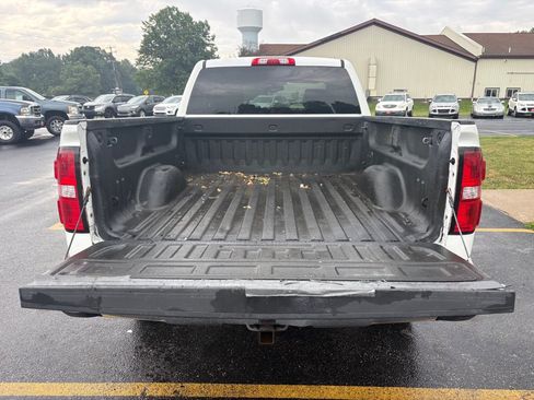 Used 2014 GMC Sierra 1500 SLT w/ SLT Preferred Package AWD/4WD image 8
