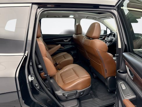 Used 2023 Subaru Ascent Touring w/ Popular Package #2A AWD/4WD image 20