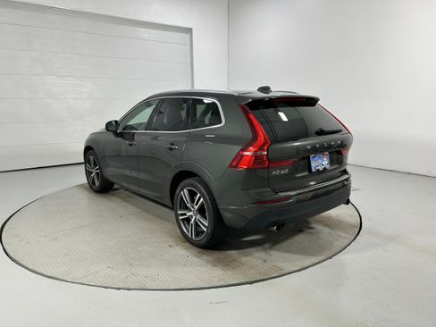 Used 2019 Volvo XC60 T5 Momentum w/ Multimedia Package AWD/4WD image 21