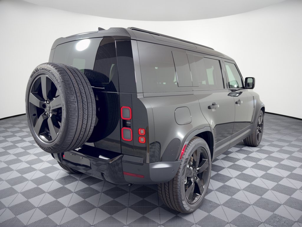 New 2026 Land Rover Defender 110 S AWD/4WD image 9
