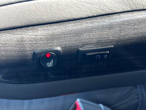 Used 2021 GMC Savana 2500 LS w/ Enhanced Convenience Package image 11