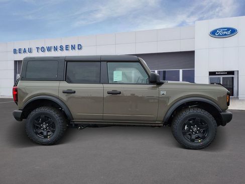 New 2025 Ford Bronco Big Bend image 3