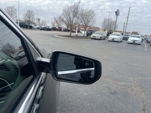 Used 2023 Chevrolet Malibu LT w/ Driver Confidence Package image 6