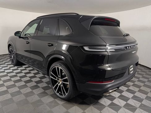 New 2026 Porsche Cayenne AWD/4WD image 3