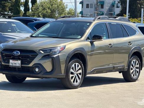 Used 2024 Subaru Outback Premium AWD/4WD image 7