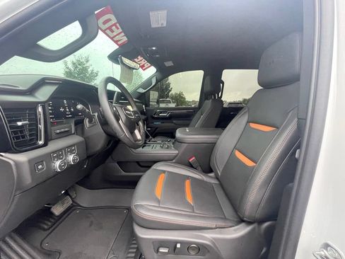 Used 2026 GMC Sierra 2500 AT4 w/ AT4 Premium Plus Package AWD/4WD image 13