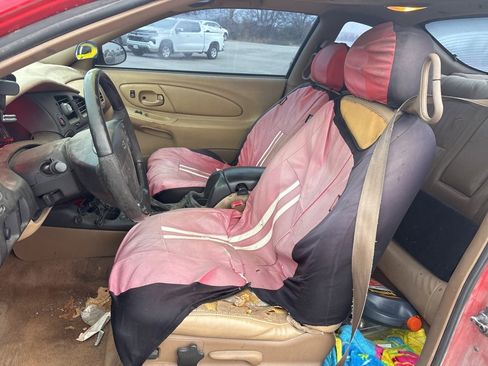 Used 2000 Chevrolet Monte Carlo SS w/ Preferred Equipment Group image 9