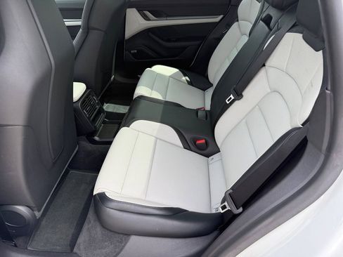 Used 2025 Porsche Taycan RWD image 11