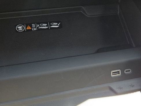 New 2026 Chevrolet Tahoe Premier AWD/4WD image 9