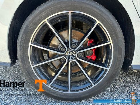 Used 2025 Volkswagen Jetta GLI Autobahn image 21