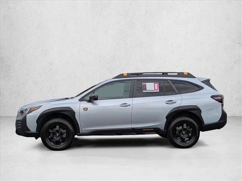 Used 2022 Subaru Outback Wilderness AWD/4WD image 9
