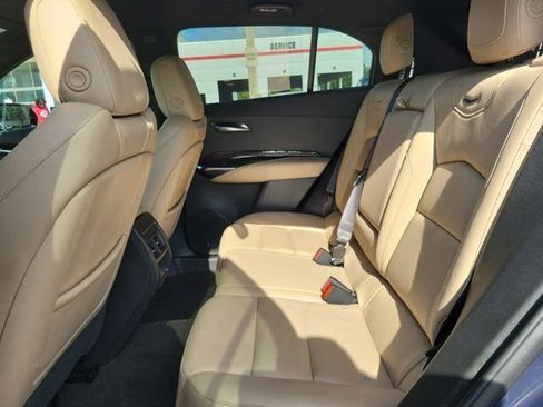 Used 2025 Cadillac XT4 Premium Luxury FWD image 8