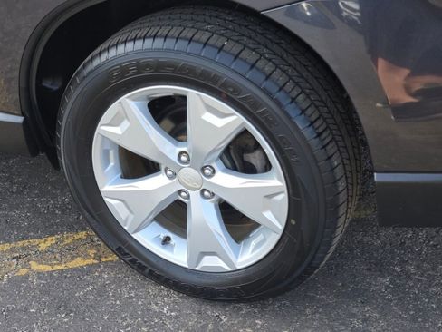 Used 2015 Subaru Forester 2.5i Premium image 14