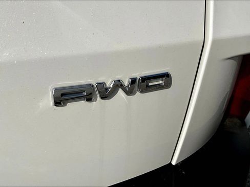 New 2025 Ford Escape ST-Line Select w/ Tech Pack #2 image 12