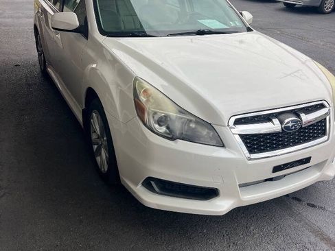 Used 2013 Subaru Legacy 2.5i Premium AWD/4WD image 5