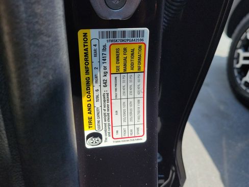 Certified 2023 Ford Explorer XLT w/ Equipment Group 202A image 33