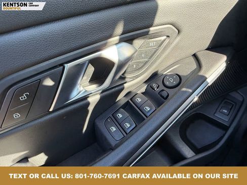 Used 2025 BMW 330i xDrive 330i xDrive image 22