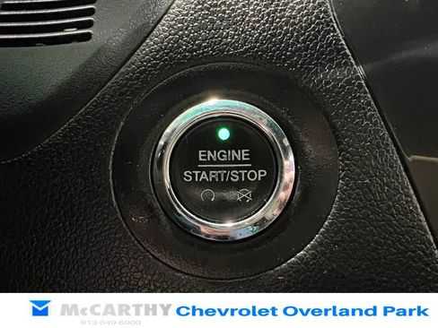 Used 2017 Ford Explorer XLT w/ Equipment Group 202A FWD image 18