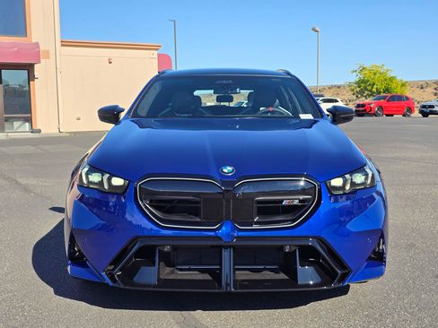New 2027 BMW M5 Touring AWD/4WD image 7
