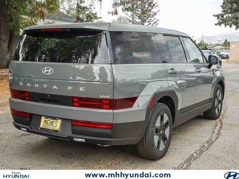 New 2026 Hyundai Santa Fe SE FWD image 4