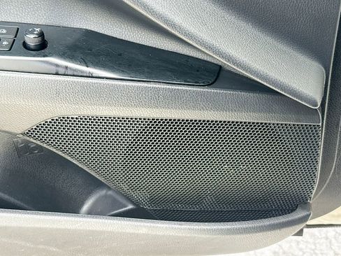 Used 2019 Toyota Camry SE image 20