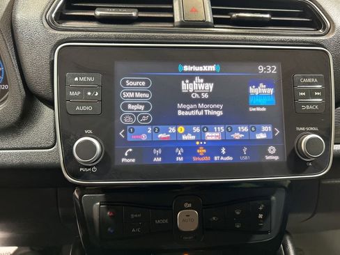 Used 2024 Nissan Leaf SV Plus image 27