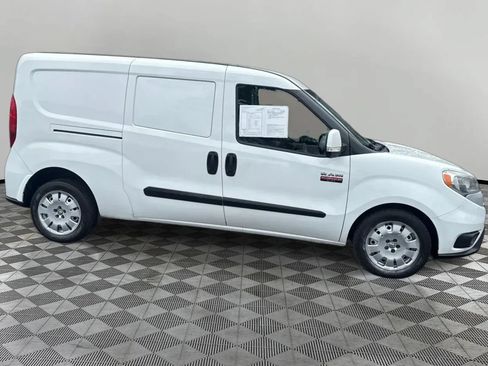 Used 2018 RAM ProMaster City Tradesman SLT FWD image 4