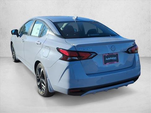 New 2025 Nissan Versa SR w/ Trunk Package image 5