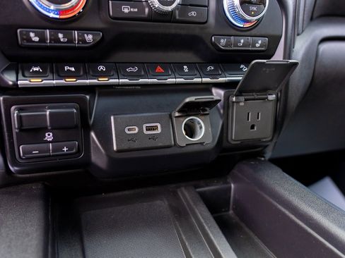 Used 2019 GMC Sierra 1500 AT4 w/ AT4 Premium Package image 35