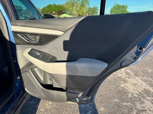 Used 2020 Subaru Outback Premium image 20