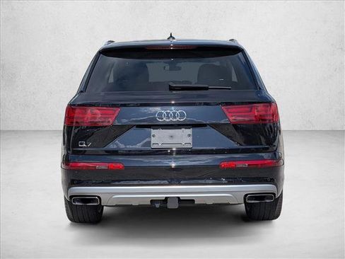 Used 2019 Audi Q7 3.0T Prestige AWD/4WD image 7