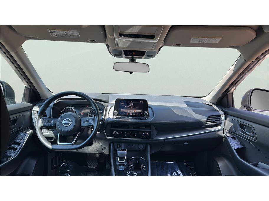 Used 2024 Nissan Rogue S AWD/4WD image 21
